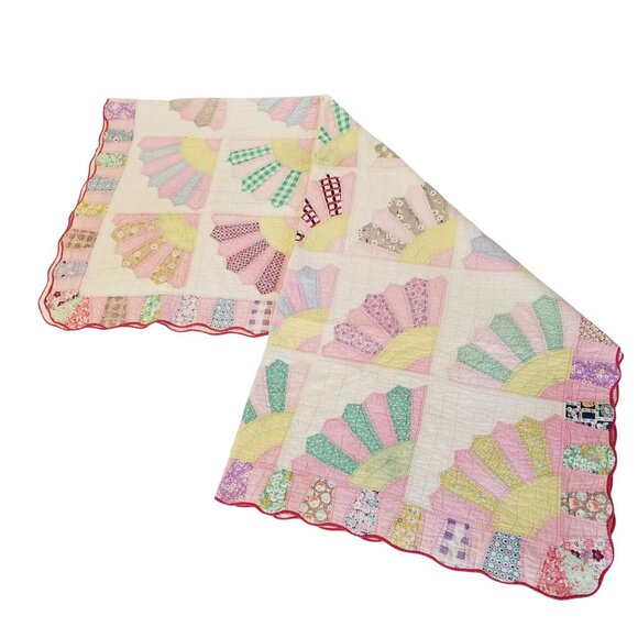 Vintage Quilt 1930s Fan Motif Handsewn w/20s-30s Cotton Fabrics - Picture 2 of 16